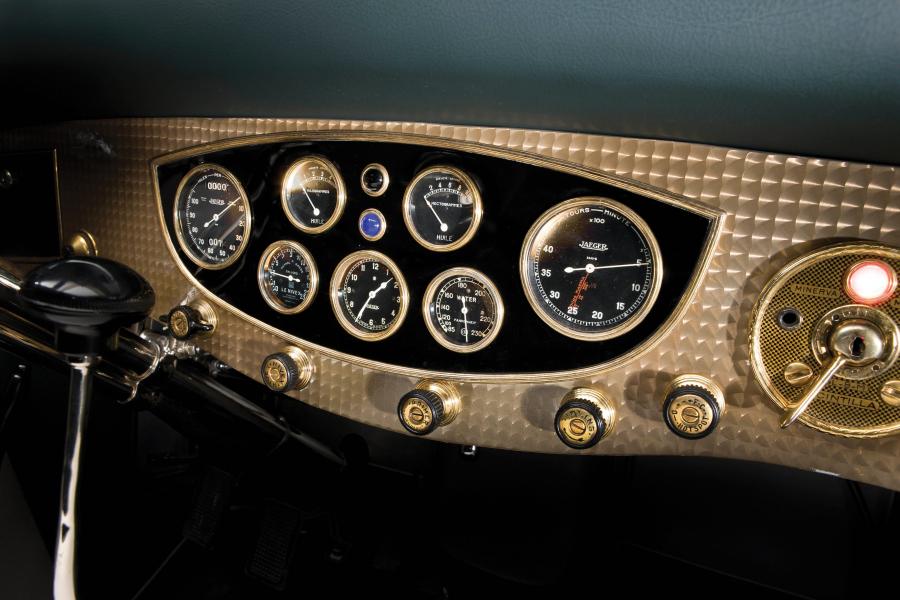 Панель приборов Minerva 8AL Convertible Sedan by Rollston 1931 года  (фото 35 из 46)